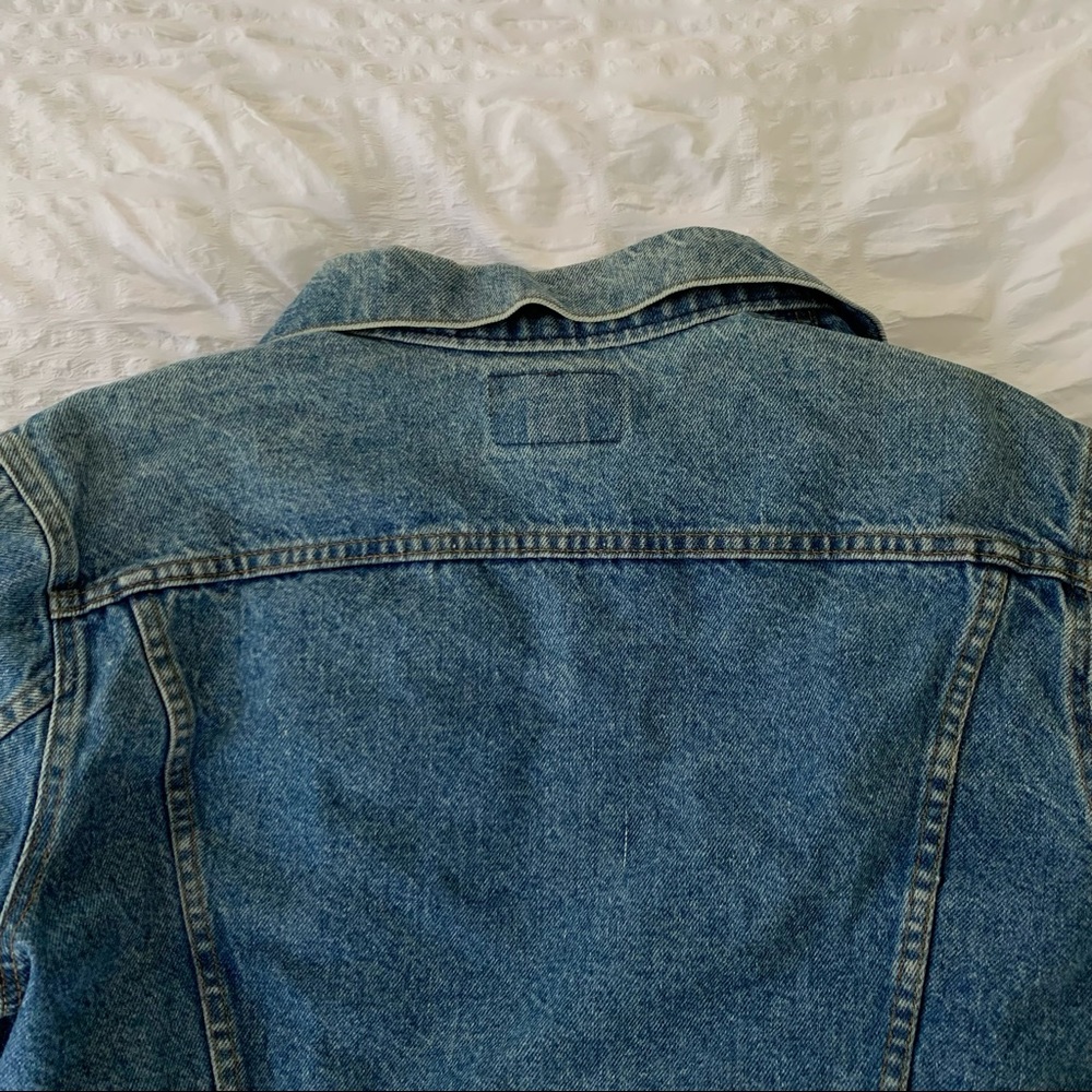SOLD Vintage Levi’s Denim Jacket 71205 0213 Size 44L - Picture 13 of 16